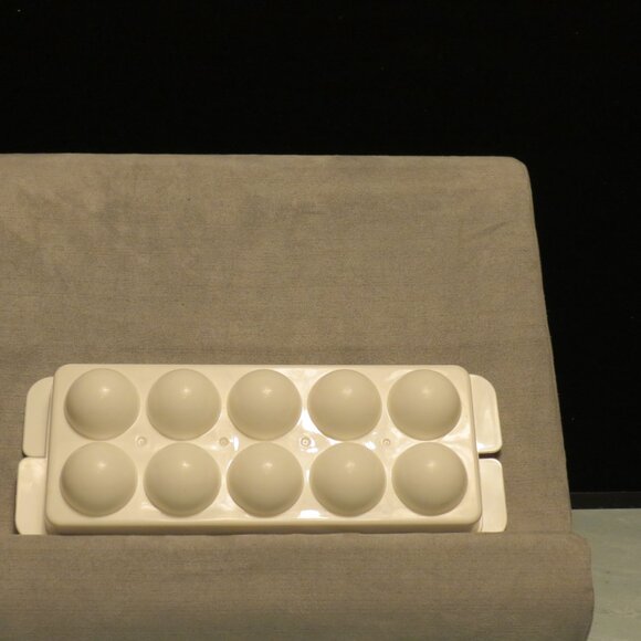 Small Ice Ball/Sphere Mold/Makes 10 - Picture 3 of 3